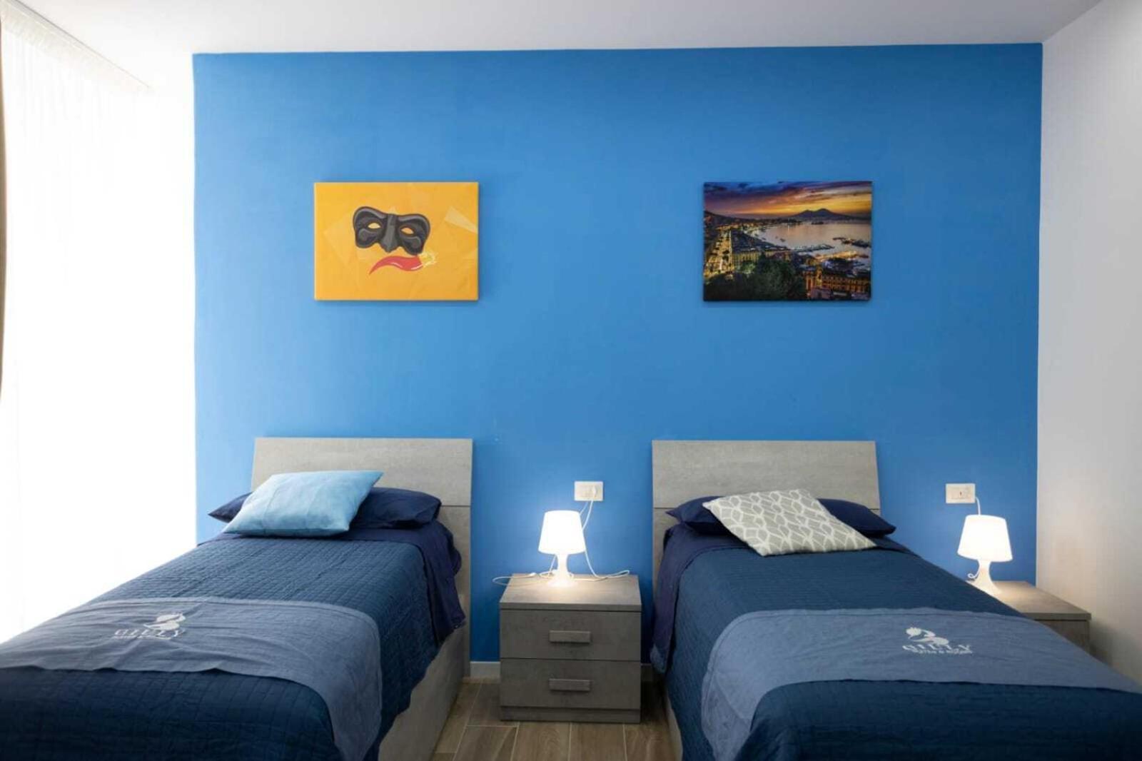 Giuly Suites & Rooms Naples Luaran gambar