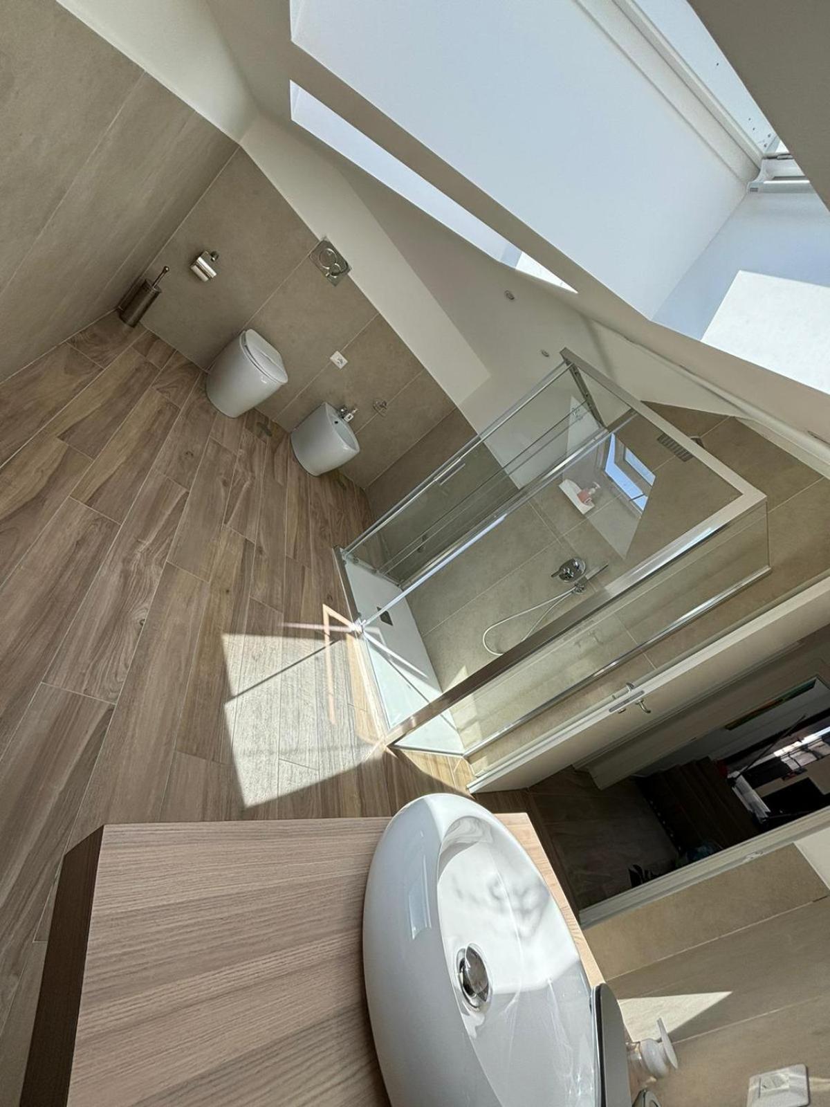 Giuly Suites & Rooms Naples Luaran gambar